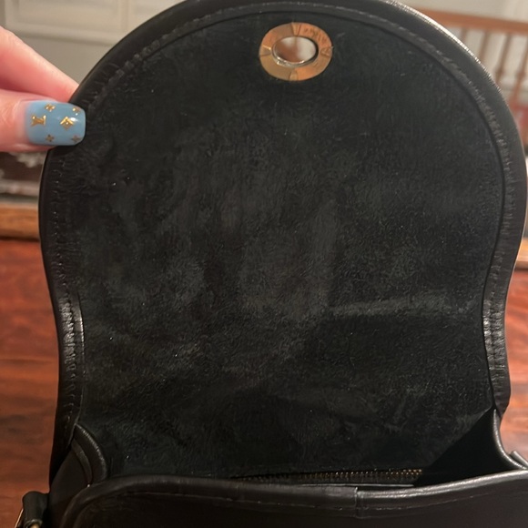 COACH Vintage Leather Crossbody Bag Black - Picture 8 of 14